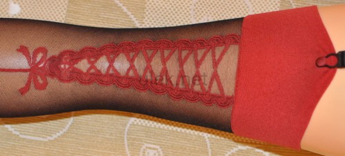 09-nero-rosso-7d.jpg